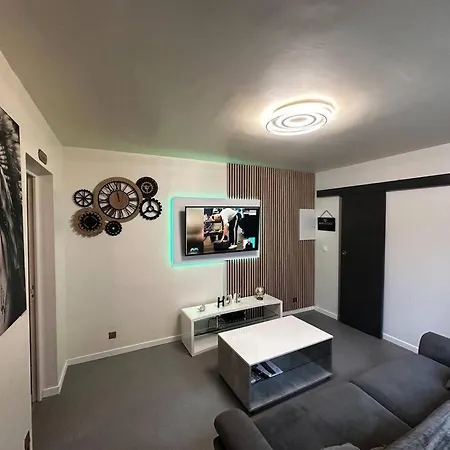 Apartment Charme Et Confort Valenton